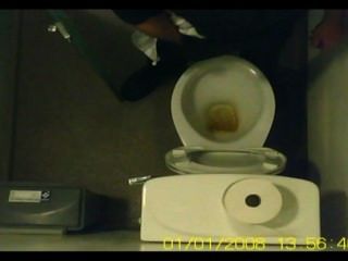 college girl pissing toilet hidden camera